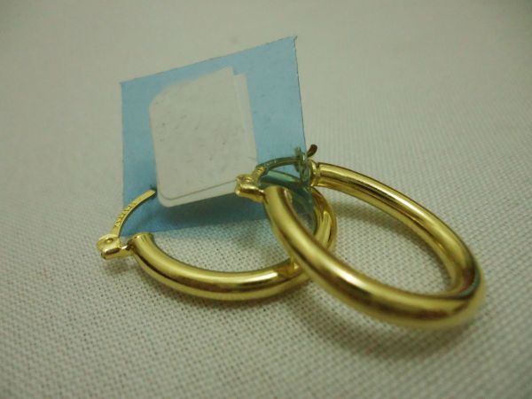 Argola folheada a Ouro
